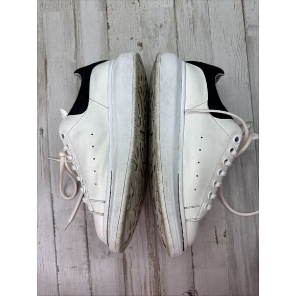 Alexander McQueen Women's Oversized Sneakers Sz 38 US 8 White/Black 553770 - Picture 11 of 14